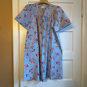 Madison's Best Blue Floral House Dress, medium